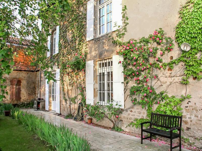 Le Clos Du Gue Pressac Kültér fotó